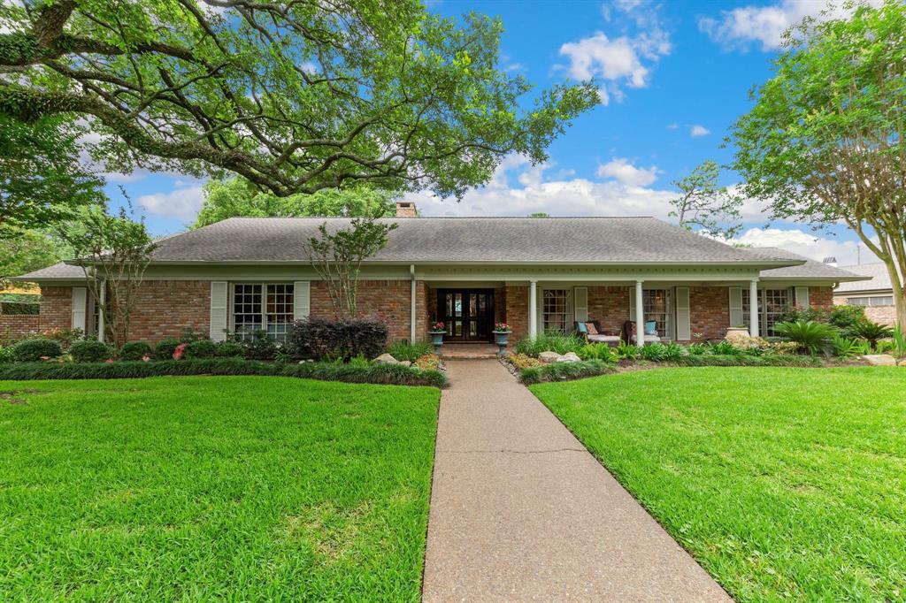 5927 Pine Forest Rd