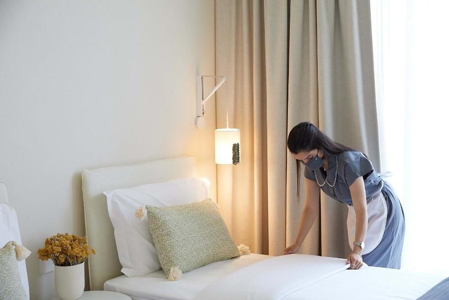 Whiteshell - Porches