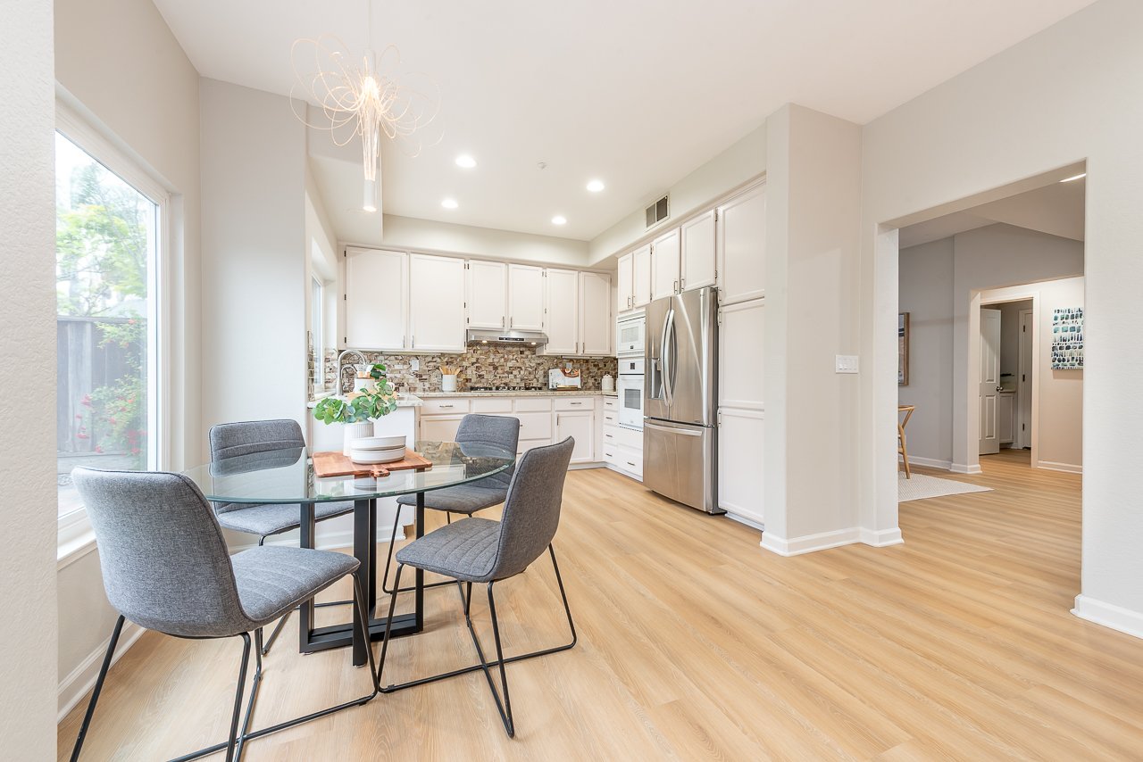 Meridien Court - Gated Community!
