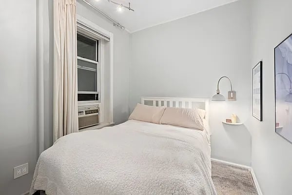 131 Thompson Street #2D