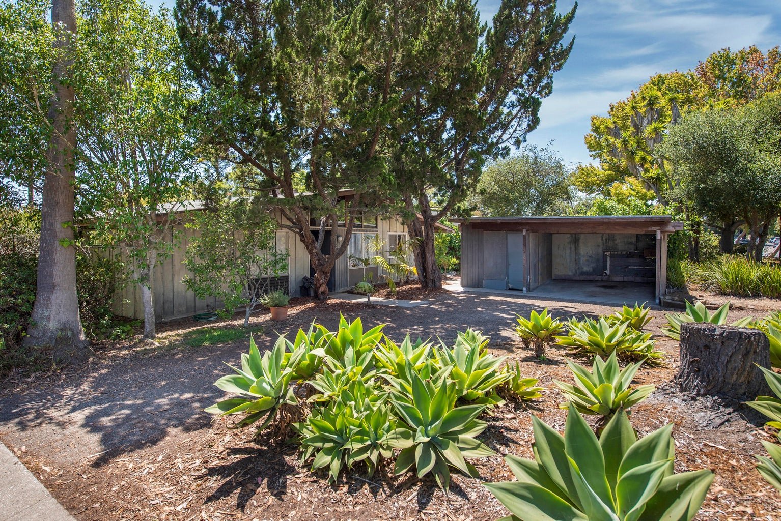2405 Selrose Lane