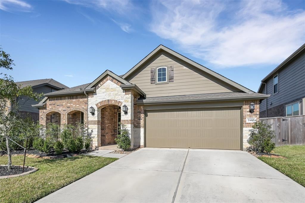 2412 Branshill Dr