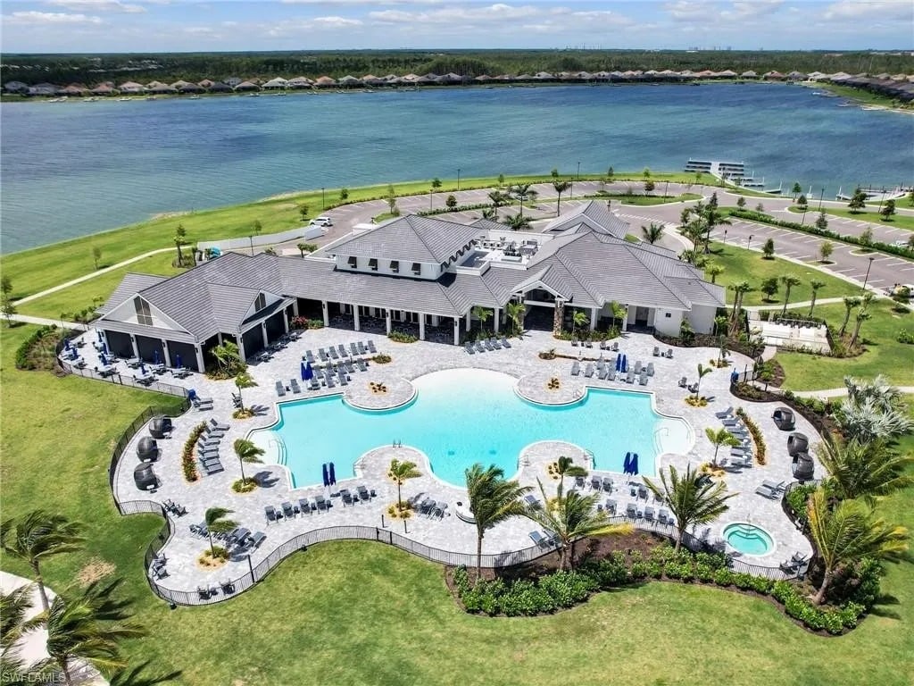 14220 Blue Bay Cir