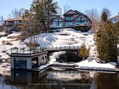 305 Wapaska Cres