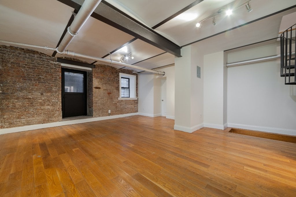 339 East 12th Street Unit: 1