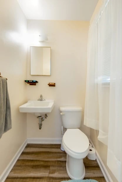 Sold! Great Starter Home or Rental Property - 1030 Pearl Harbor Way