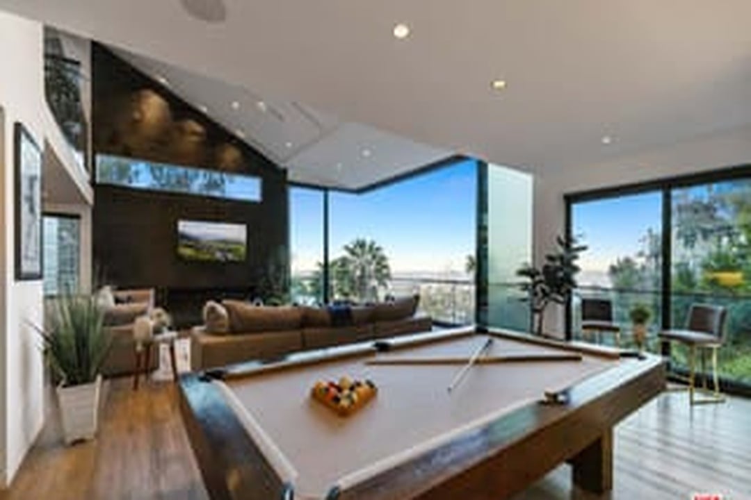 House Luminous