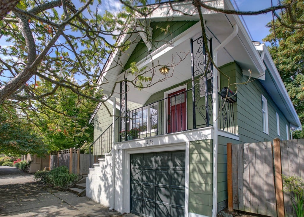 2112 NW 70th Street