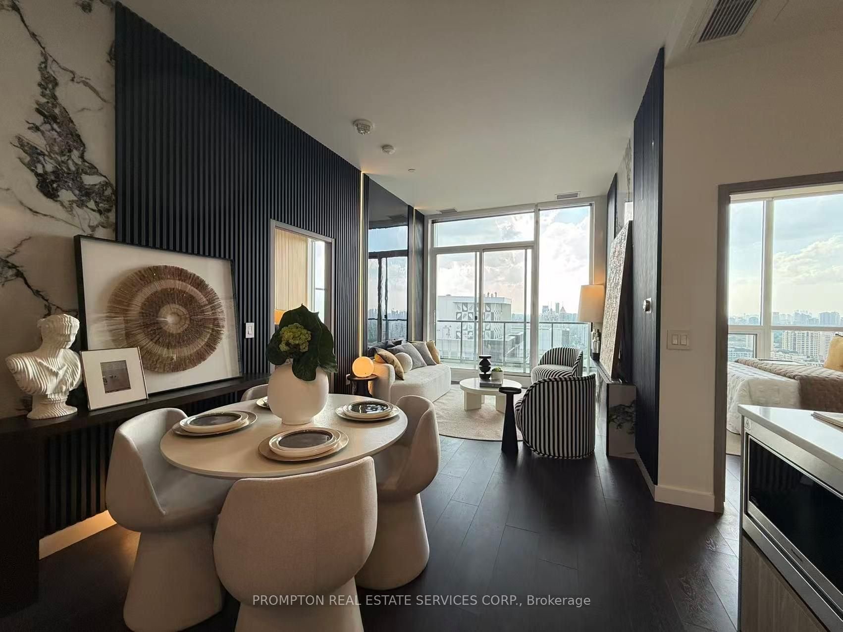 SEASONS CONDOS PENTHOUSE 