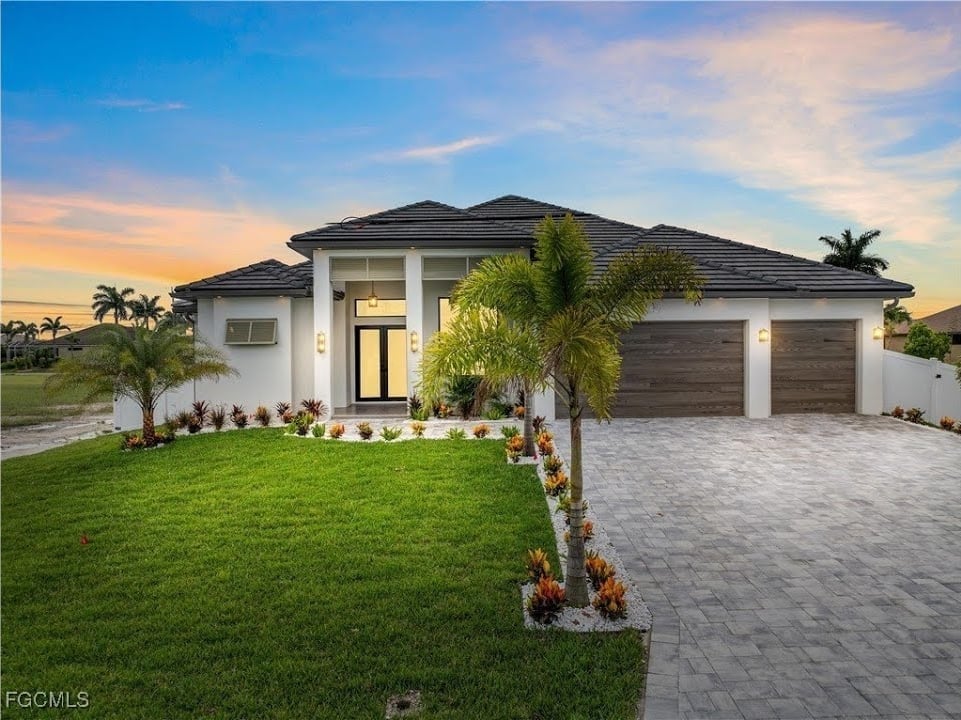 109 NW 35th Place | Cape Coral Real Estate