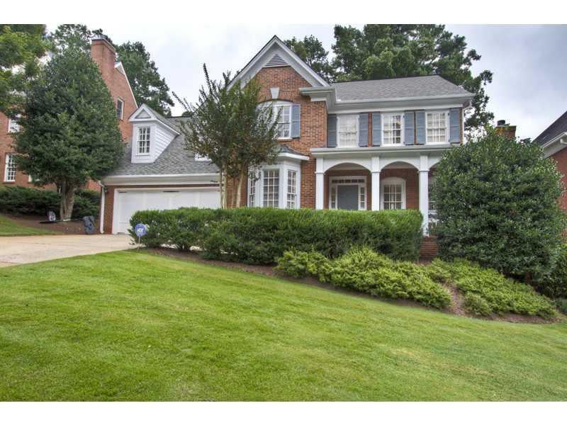 325 Fountain Oaks Ln