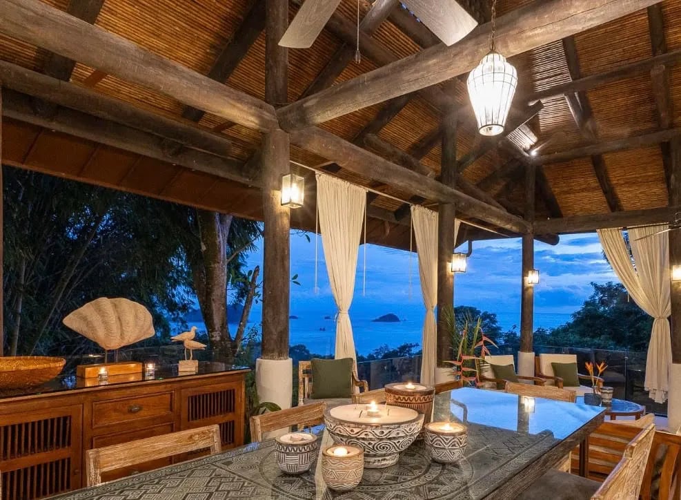 Casa Vista Azul