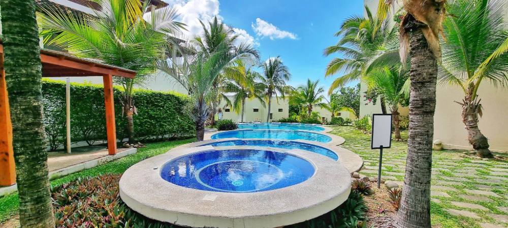 Gated Poolside Townhouse, Papagayo, Guanacaste