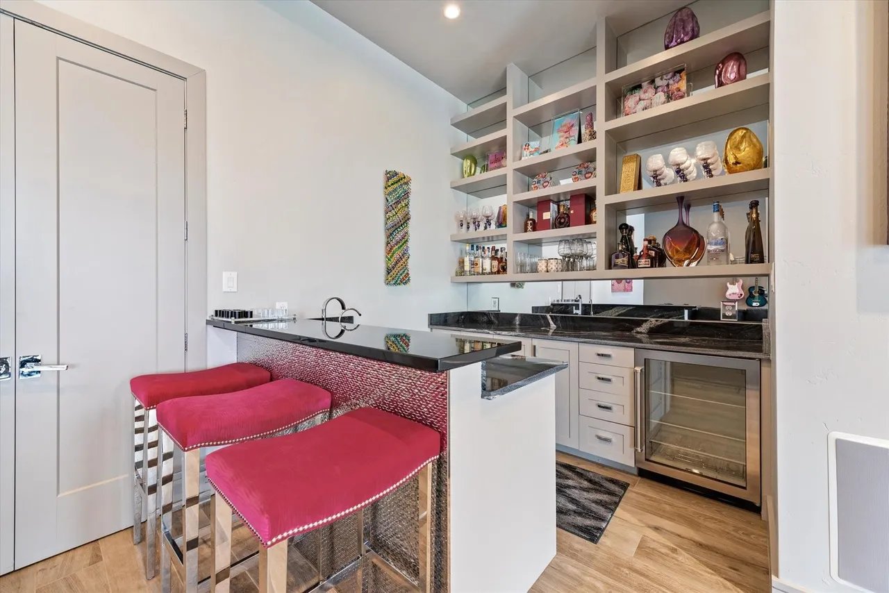 5100 Pato Ct