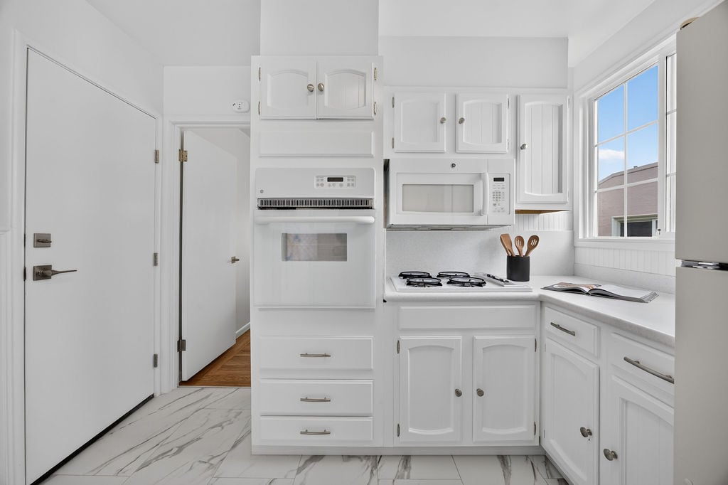 71 Castleton Ave, Daly City