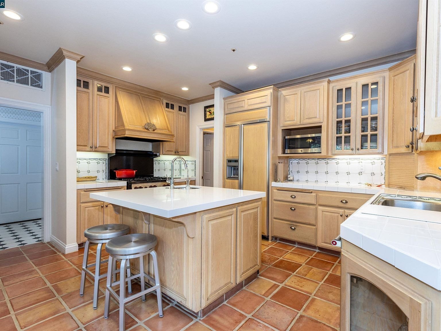 13 Merrill Dr