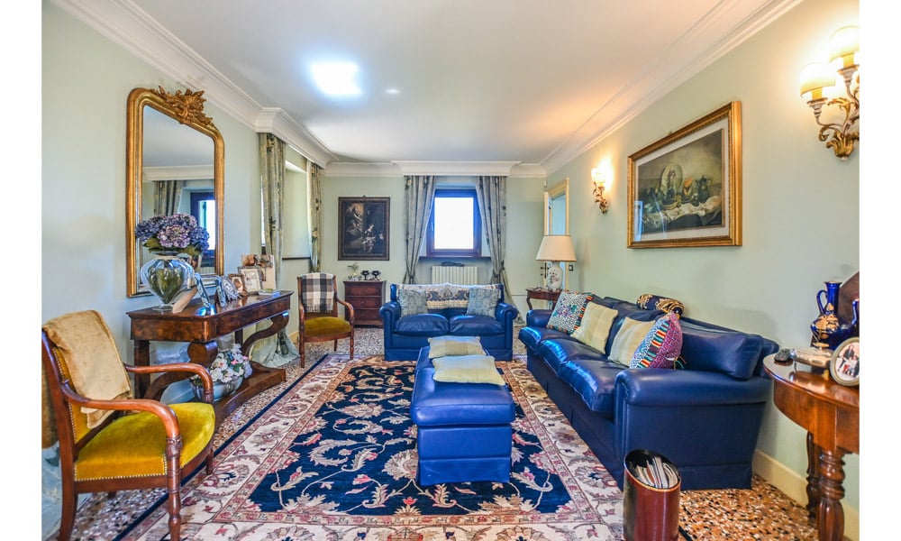 Villa With Stunning Seaview in Civitanova Marche, Le Marche