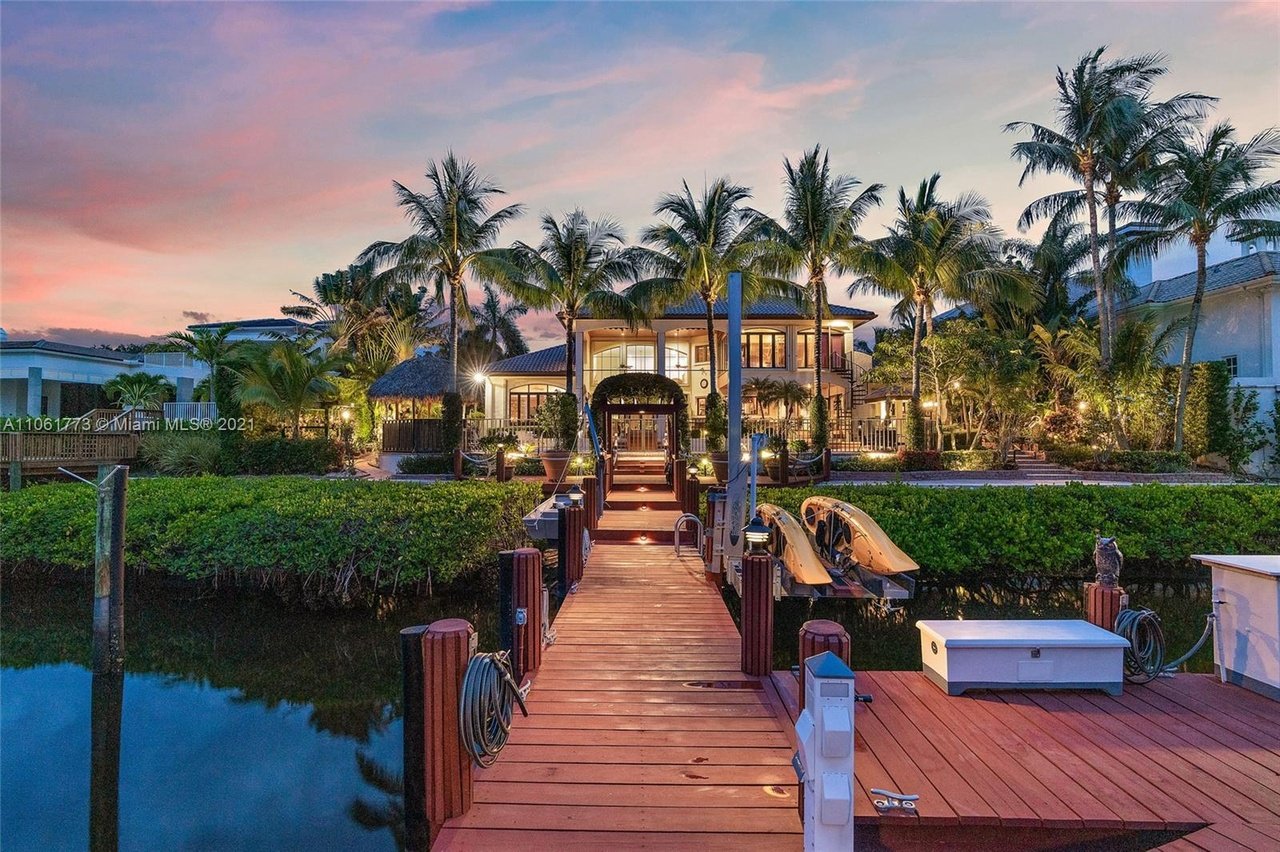 104 Quayside Dr