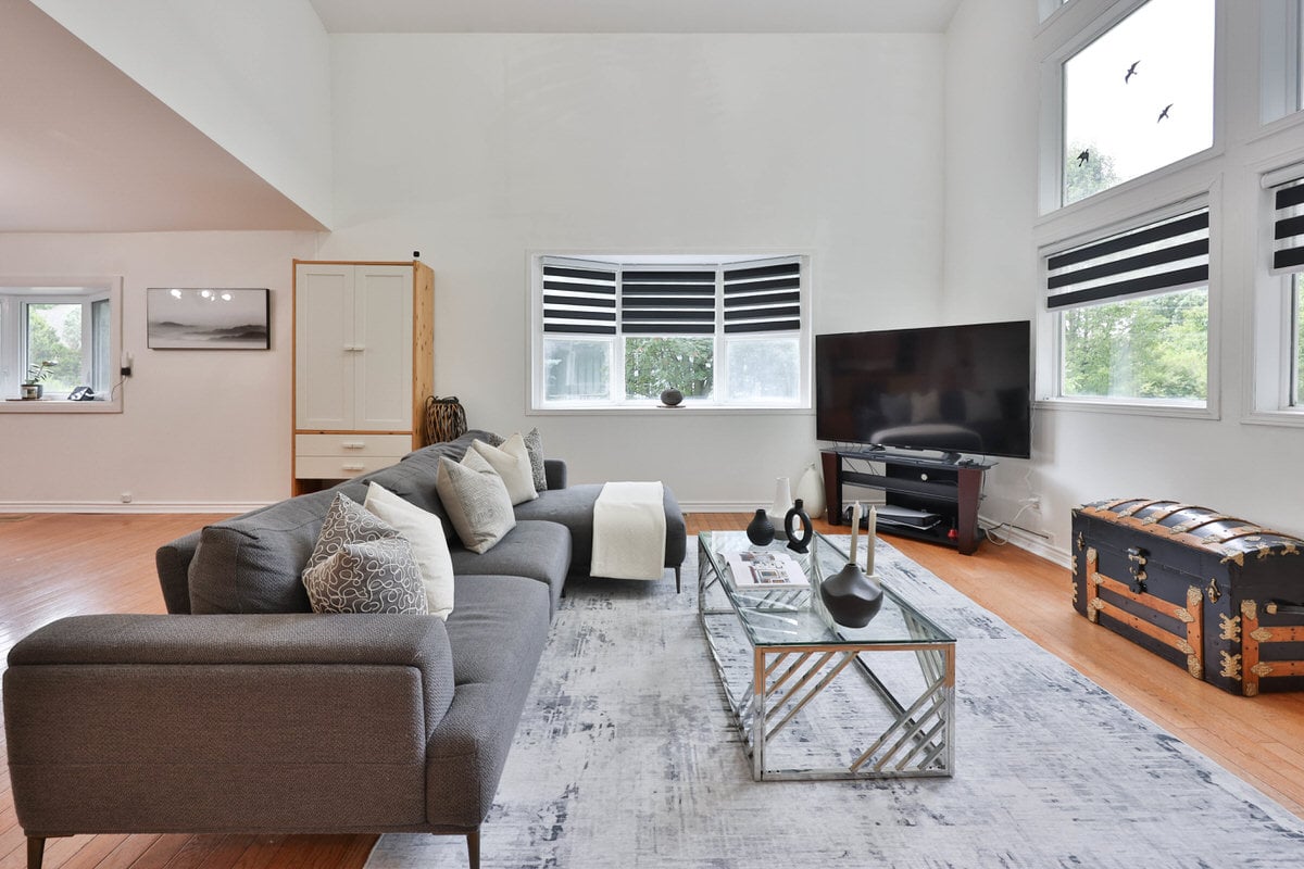 708 Montbeck Cres
