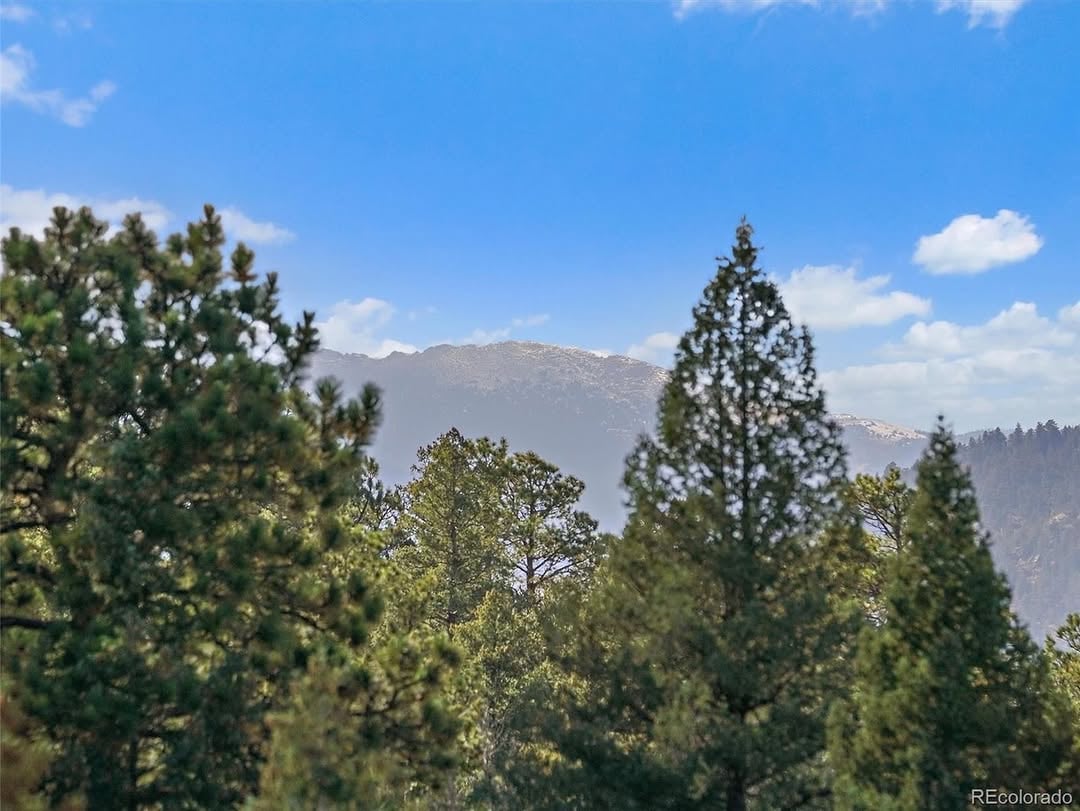 Evergreen Mountain Retreat on 3 Acres – 33884 Bergen View Trail, CO