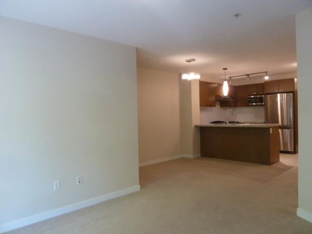 9500 Odlin Rd, #126