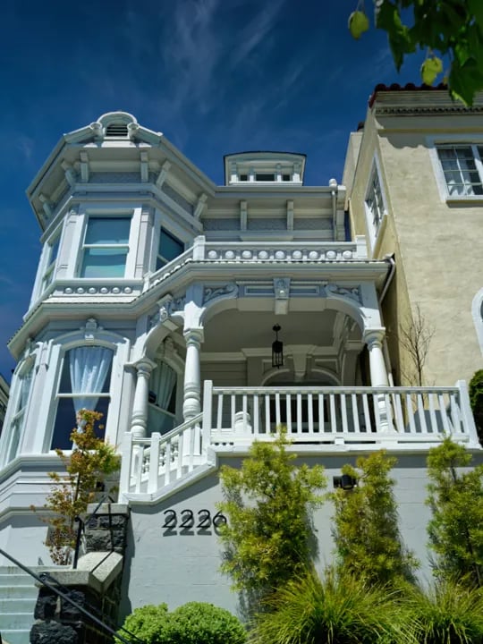 William Vale House Queen Anne Victorian mansion with ornate columns and bay windows at 2226 Broadway San Francisco