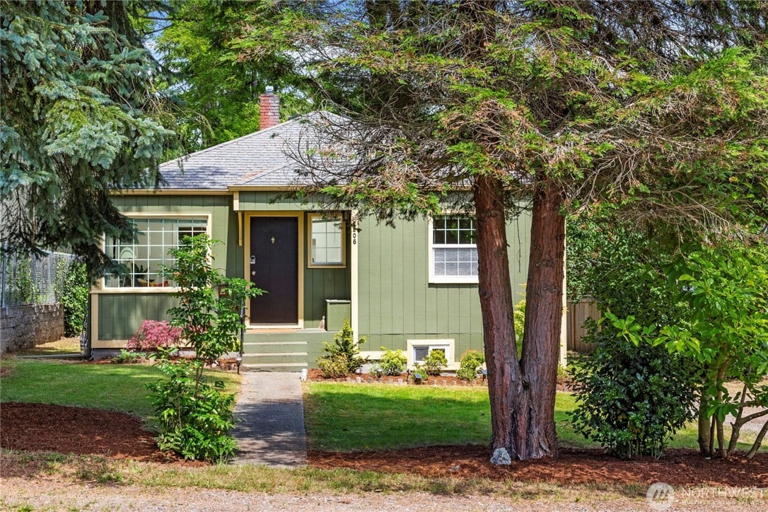 2506 NE 120th Street
