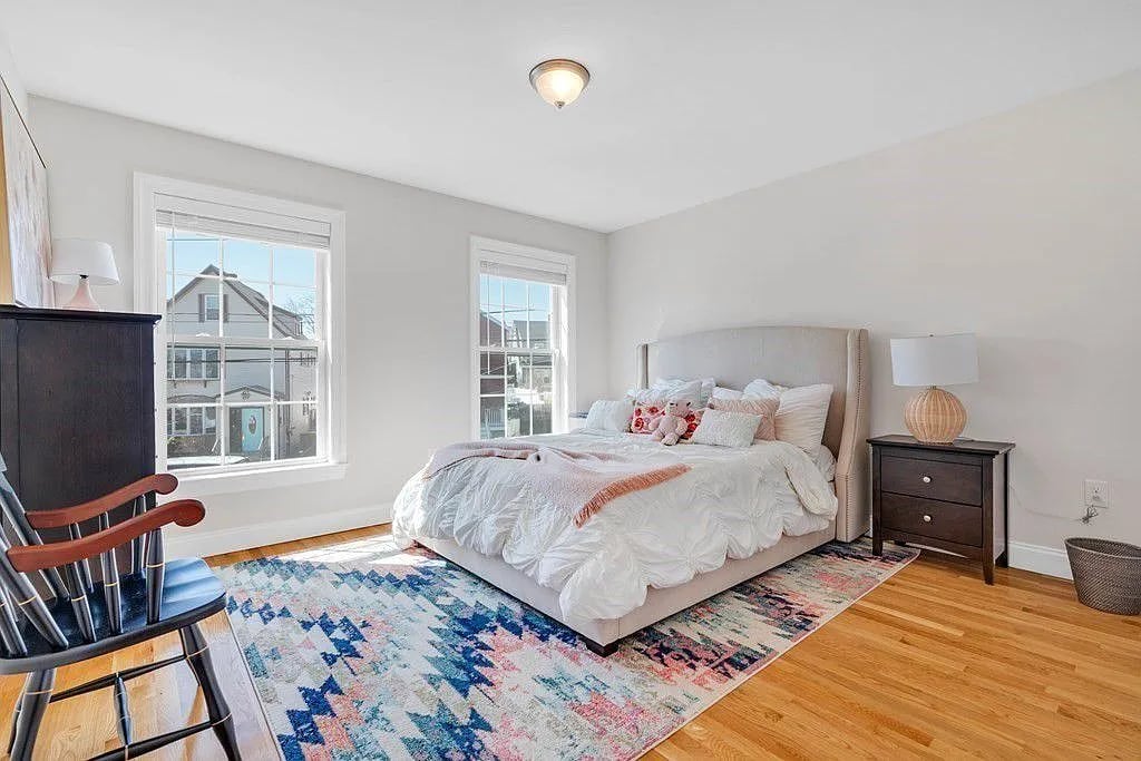 118-120 Bowdoin St #2