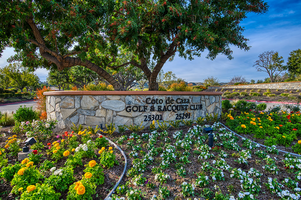 Entrance to the Coto de Caza Golf & Racquet Club
