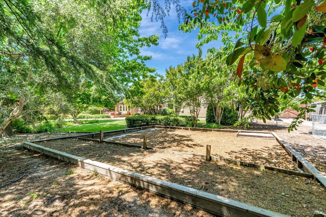320 Wilson Ln