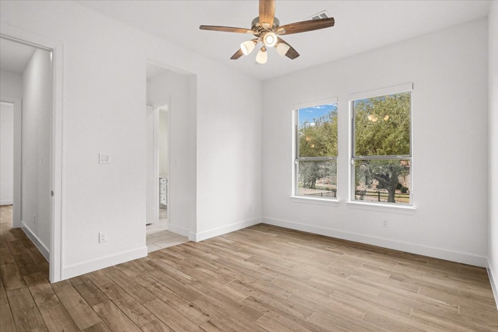 1216 Deerfoot Circle