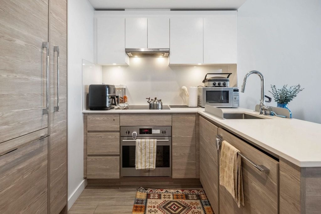 13655 Fraser Hwy, #1008