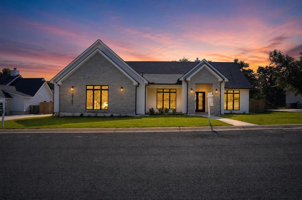 2141 Stone Meadow