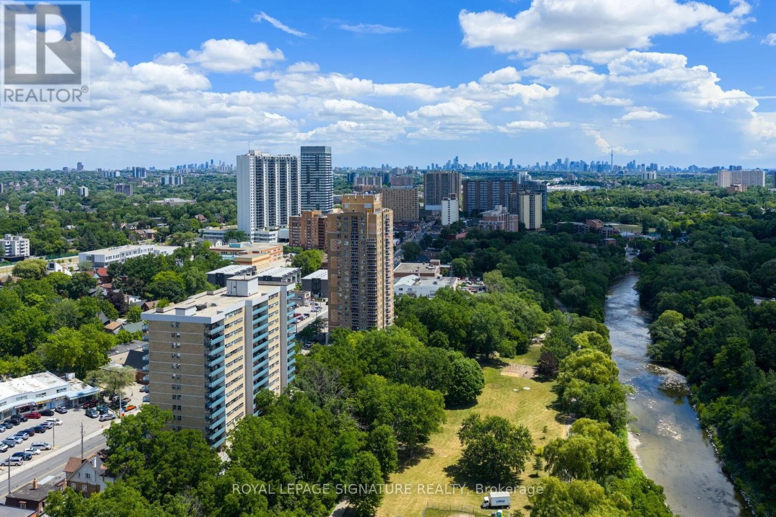 PH5-2130 Weston Rd