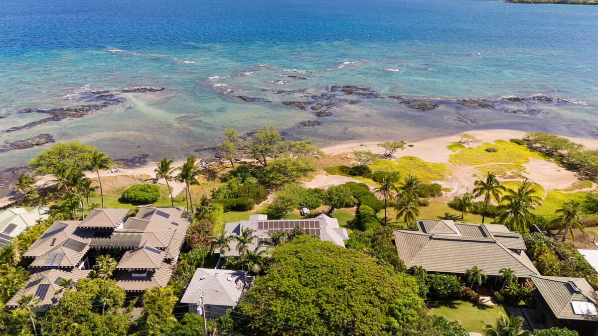 PUAKO OCEANFRONT ESTATE- KOHALA COAST BIG ISLAND - 2 RESIDENCES - RESORT ZONED 