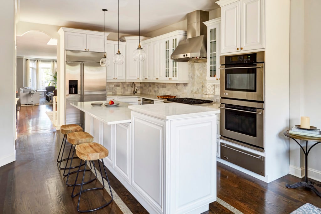  Featured Listing | 2047 W Erie | $1,099,900