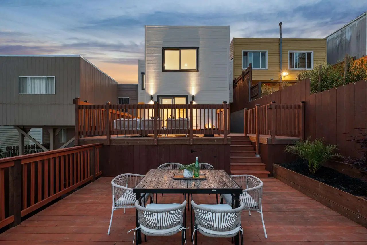 454 Orizaba Ave