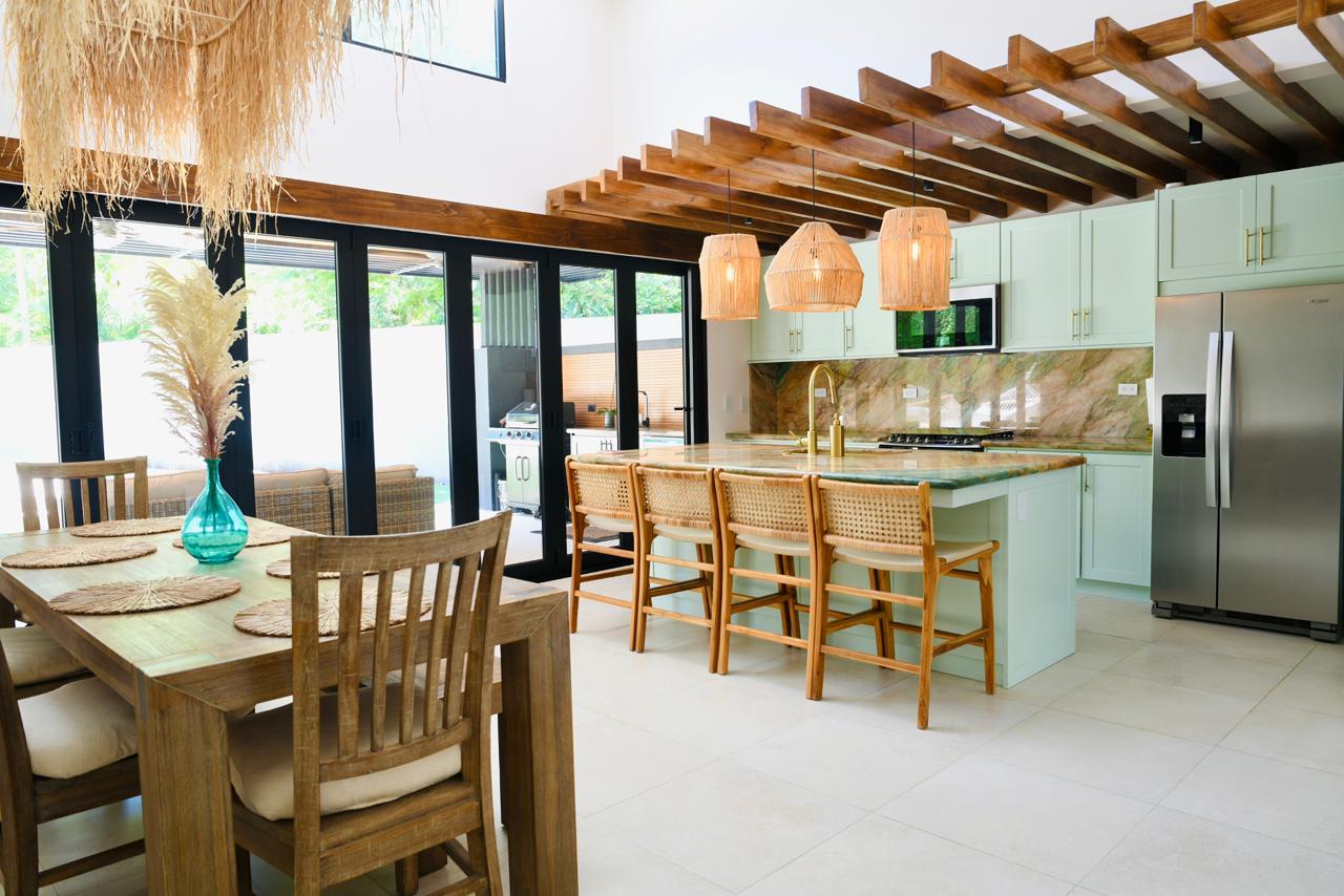 Casa Solara - Palm Beach Estates - Playa Grande 