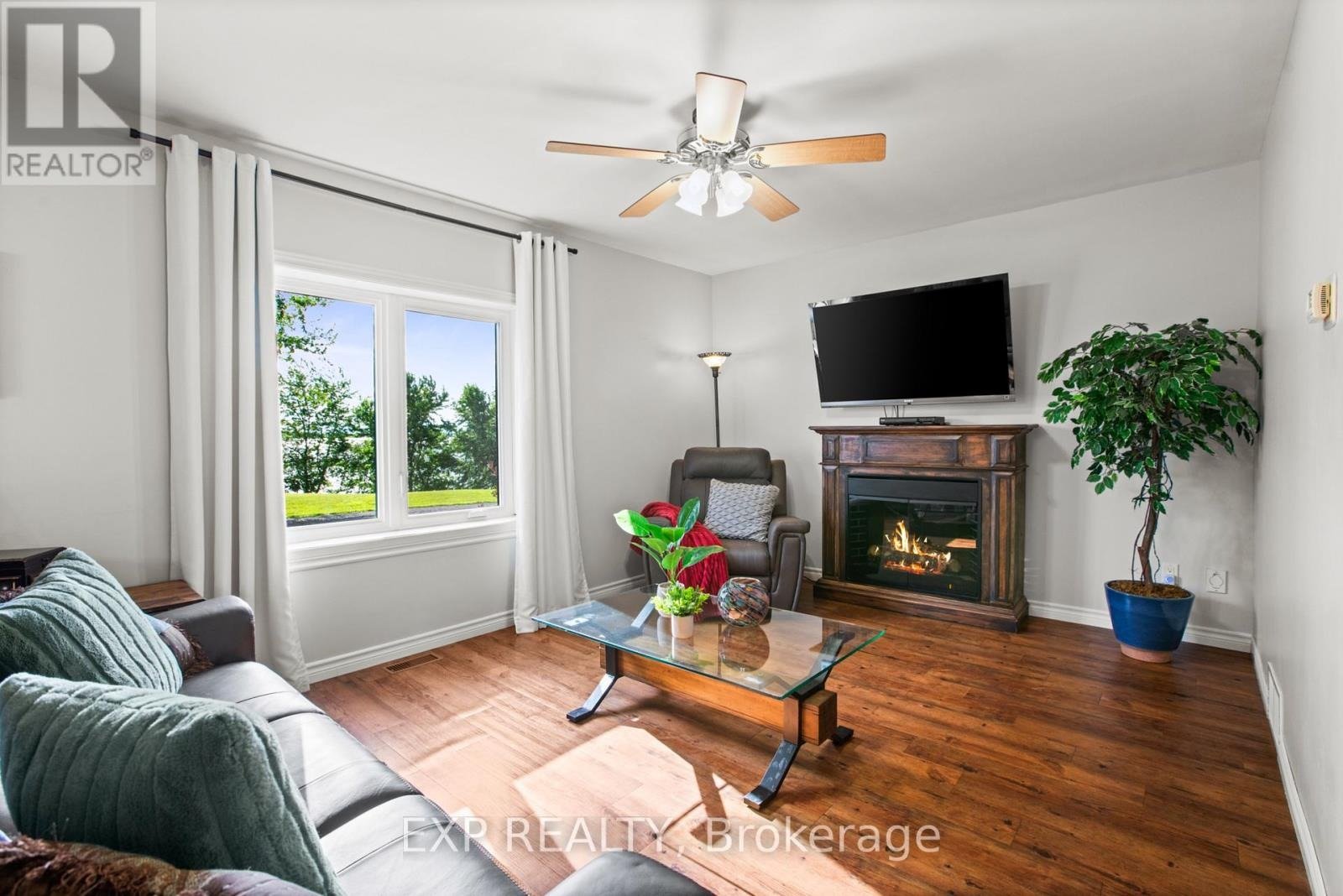 1178 BAY ROAD