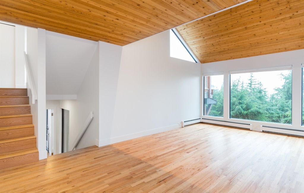 260 Stewart Rd