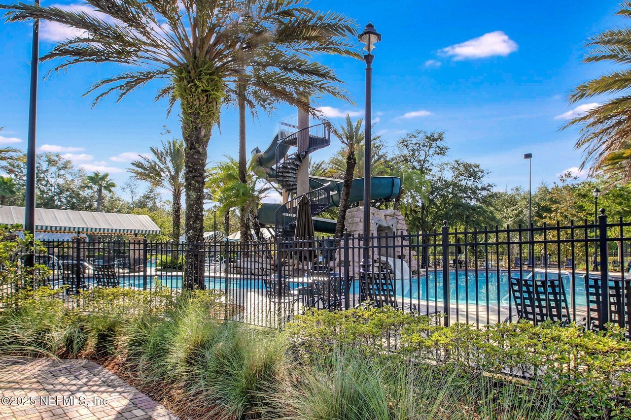 1479 Shadow Creek Dr