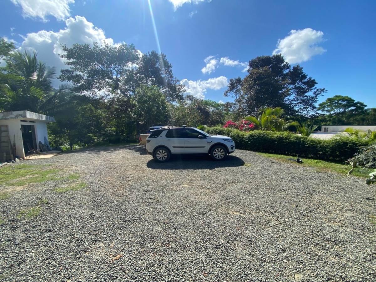 Terra Lodge - Income producing property with two apartments, swimming pool and 1 bedroom home.