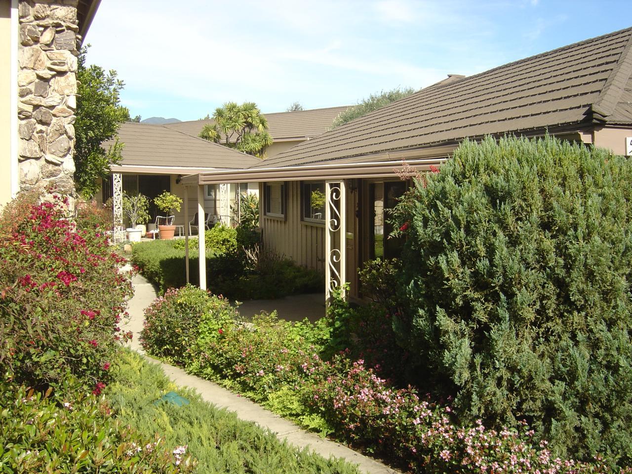 5726 Encina Rd, #3