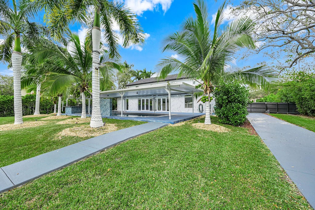 7830 SW 120th St