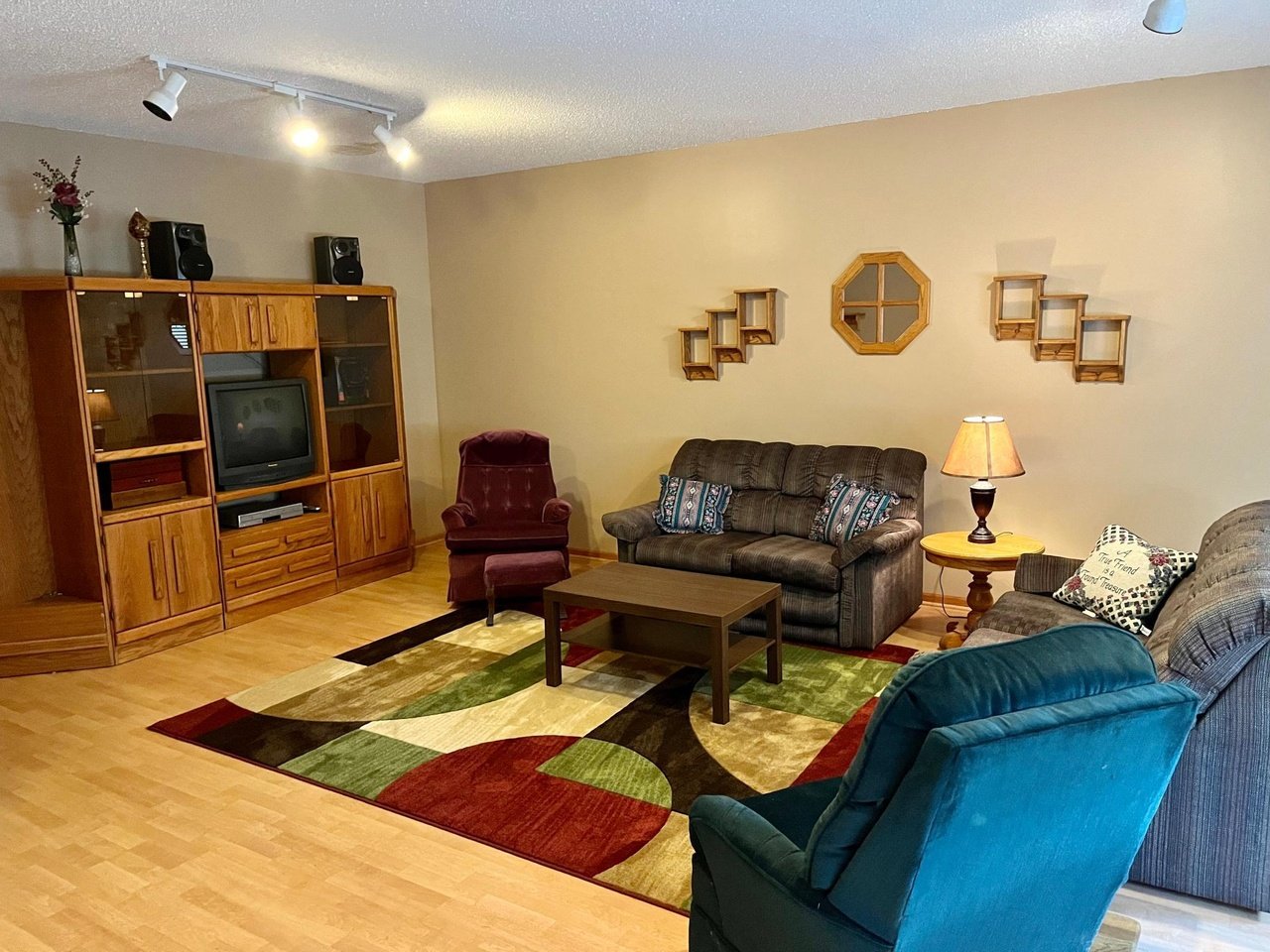 789 Woodduck Dr