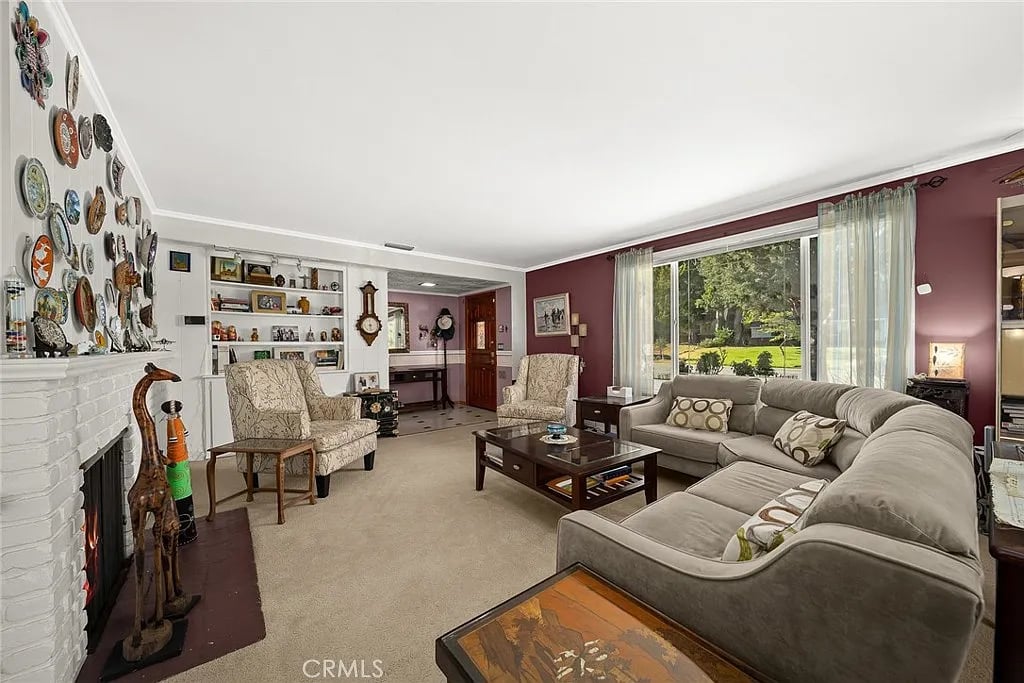 434 Harvard Dr