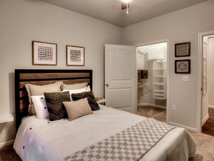 Super convenient 1/1 south of downtown Austin