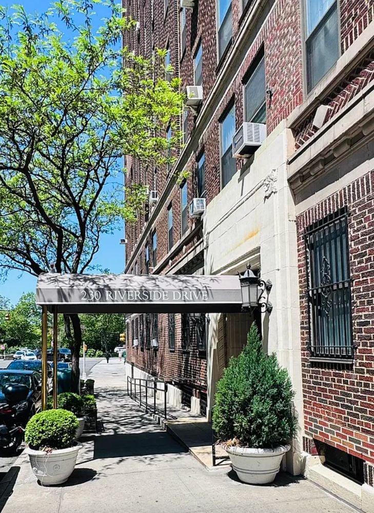 230 Riverside Drive, Unit 4A