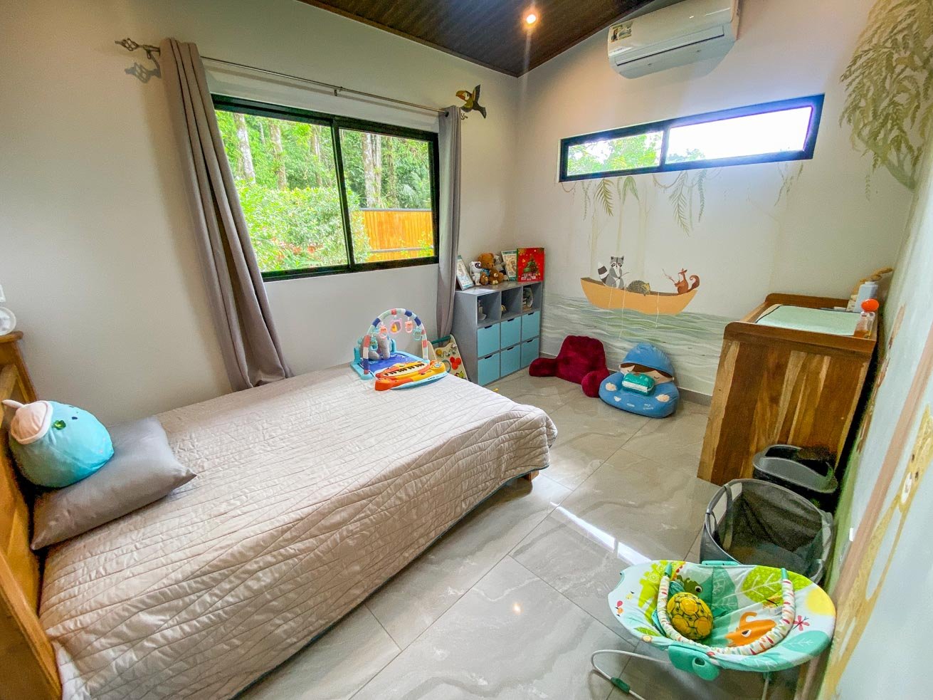 3-Bed Home on Calle Principal Ojochal with River & Jungle