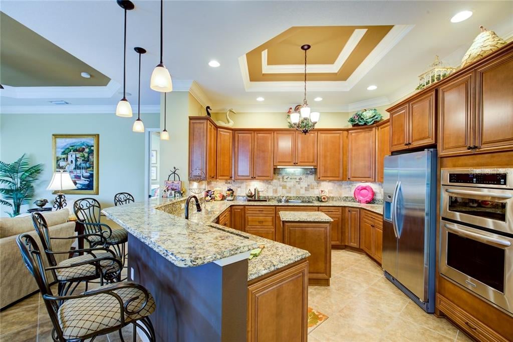 547 Blue Jay Pl